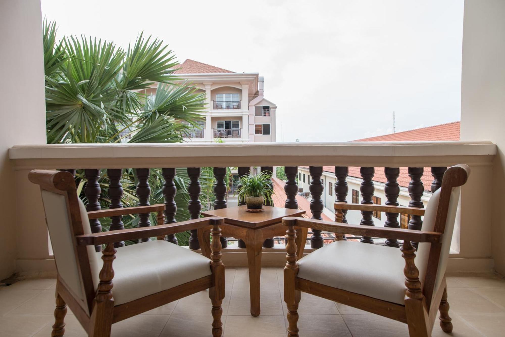 Somadevi Angkor Premium Hotel Siem Reap Ngoại thất bức ảnh