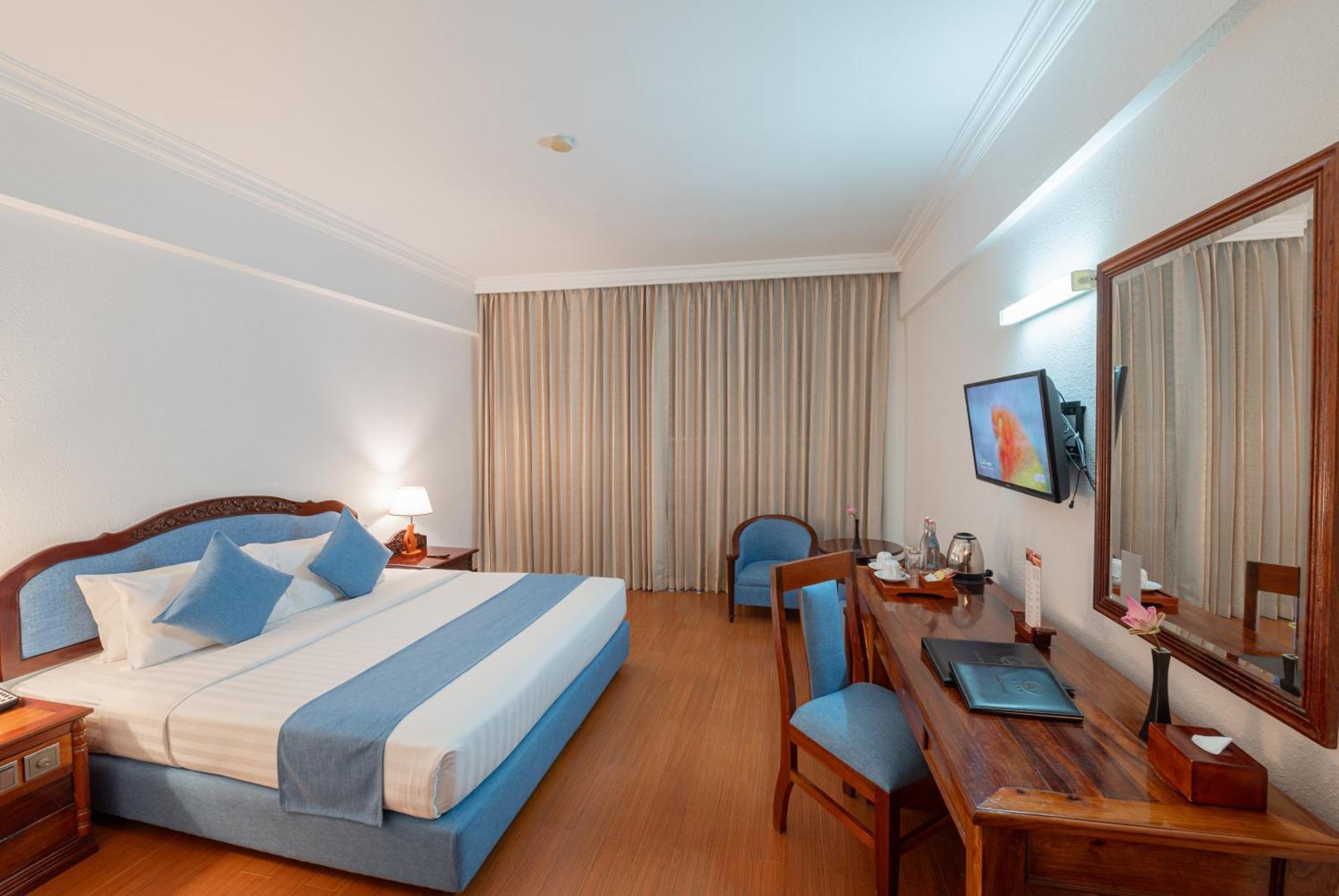 Somadevi Angkor Premium Hotel Siem Reap Ngoại thất bức ảnh