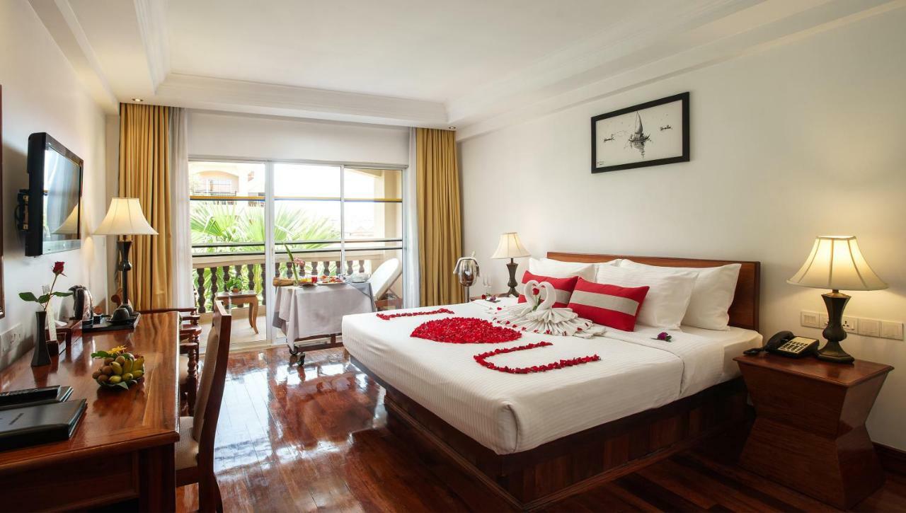 Somadevi Angkor Premium Hotel Siem Reap Ngoại thất bức ảnh